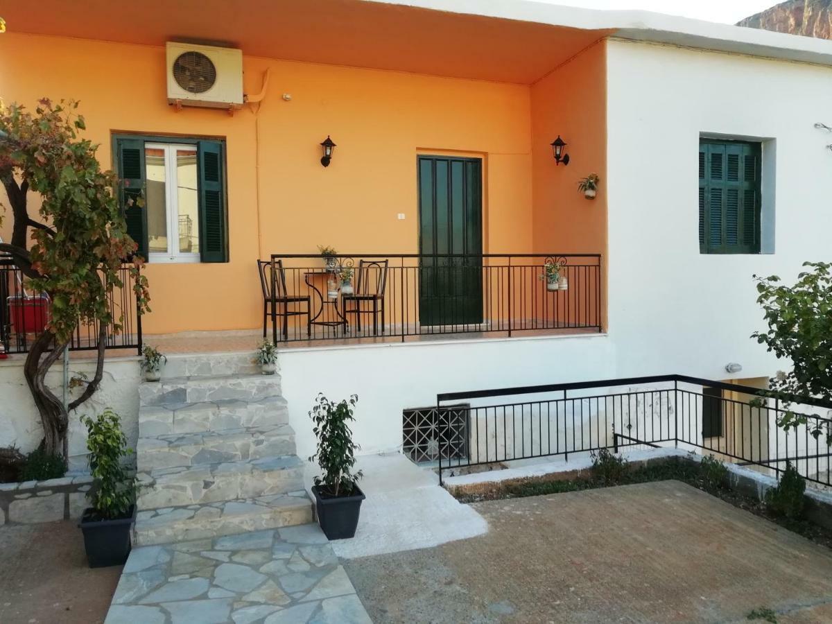 Nala'S House Daire Leonídion Dış mekan fotoğraf